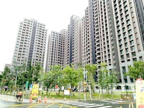 新北新店法拍大樓-3