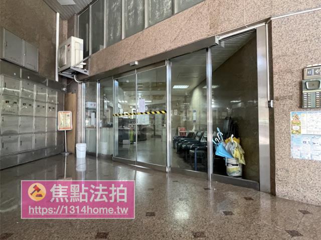 新北三重法拍大樓-3
