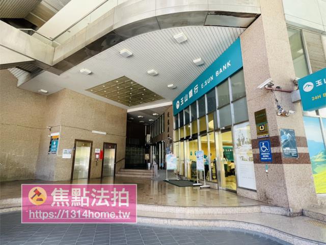 新北三重法拍大樓-5