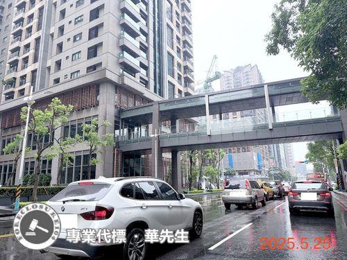 板橋大樓法拍-6