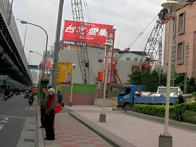 新北中和法拍大樓-6