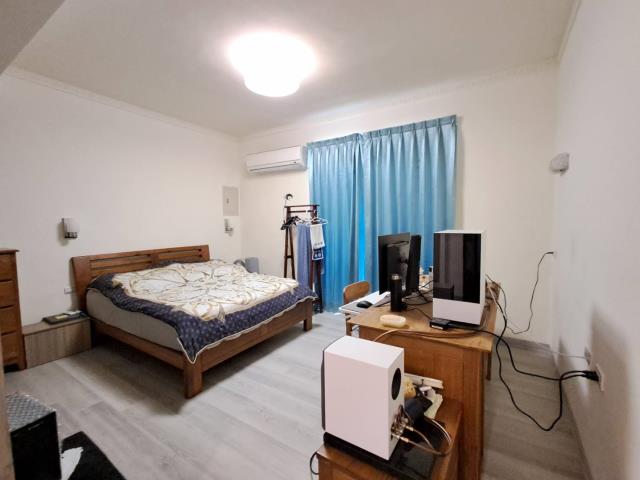 台中西區透天-7