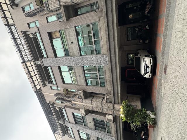 左營法拍透天-6