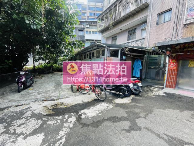 台北南港法拍公寓-6