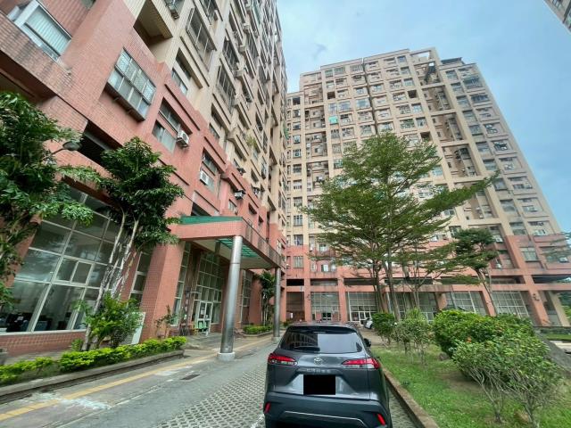 新北淡水法拍大樓-1