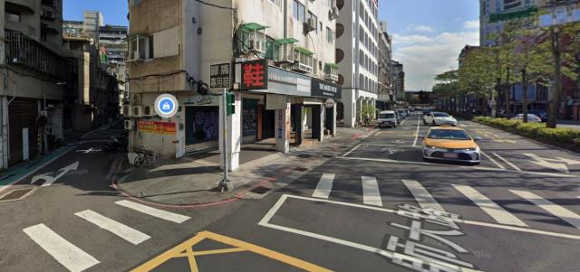 台北中正區法拍大樓-5