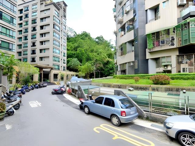 內湖法拍華廈-3