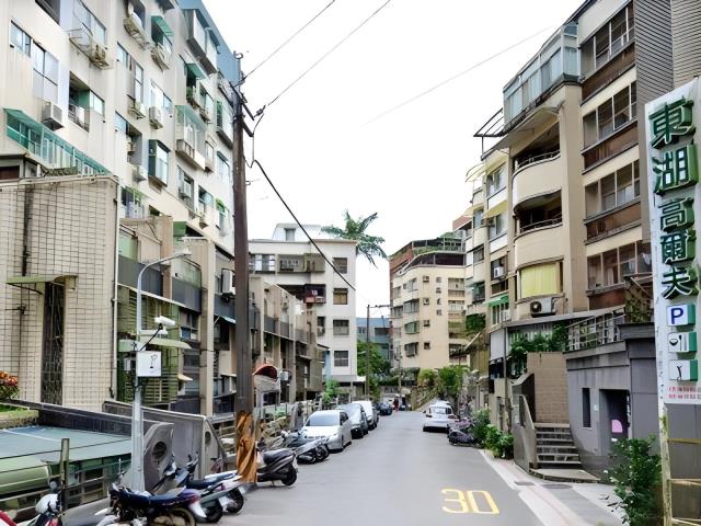 內湖法拍華廈-4