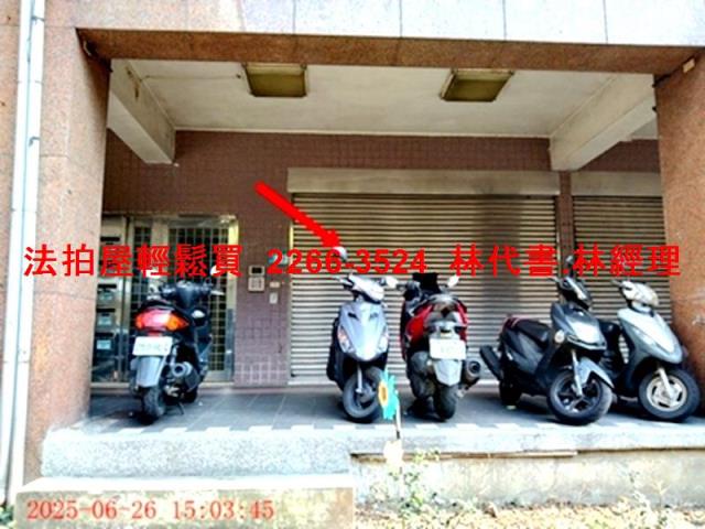 新北汐止法拍華廈-1