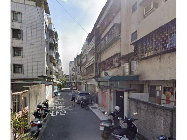 台中南區公寓法拍-4