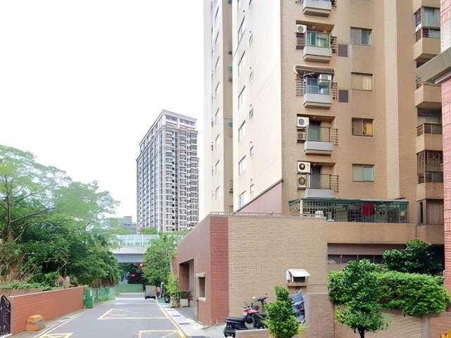 新北淡水法拍大樓-5